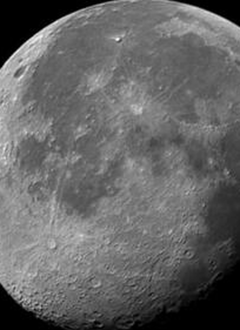 月球及更遥远的地方（The Moon and Beyond）