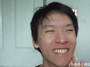 20岁的关晓彤穿了一件10岁小朋友的裙子，网友：这一身厉害了！