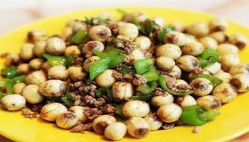 鲜莲子炒肉末