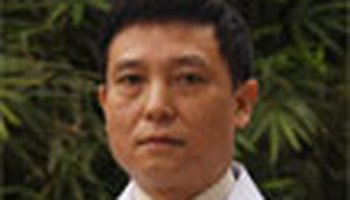 贺喜强,湘潭市中心医院外科重症监护病室主任,主任医师,教授,湖南省