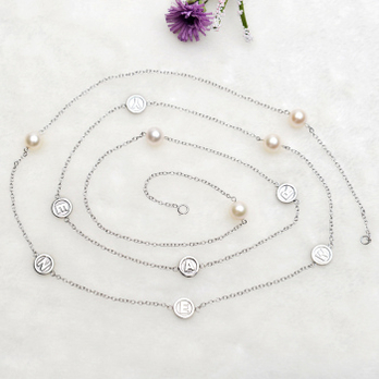 安妮时尚珍珠项链银镀18K黄金英文字母NEW