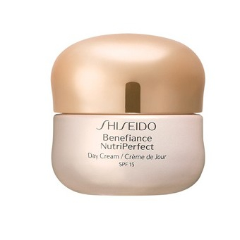 资生堂 盼丽风姿金采丰润日霜SPF15 50ml【专