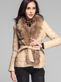 Vero Moda真皮貉子毛领修身通勤女短款羽绒服
