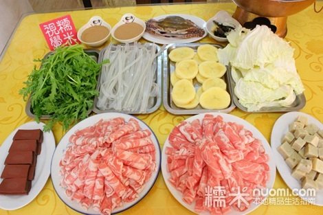 4人套餐!传统木炭螃蟹火锅,丰富食材,营养健康