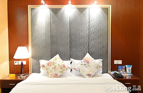 【科华北路 成都百年商务酒店】行政单间住宿