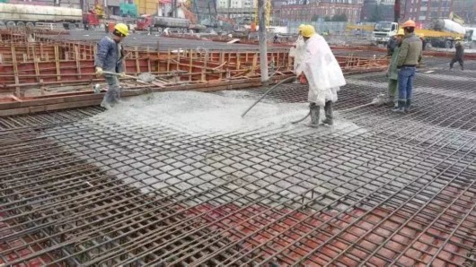 徐家汇中心最新进展: \"浦西第一高楼\"离我们又进一步