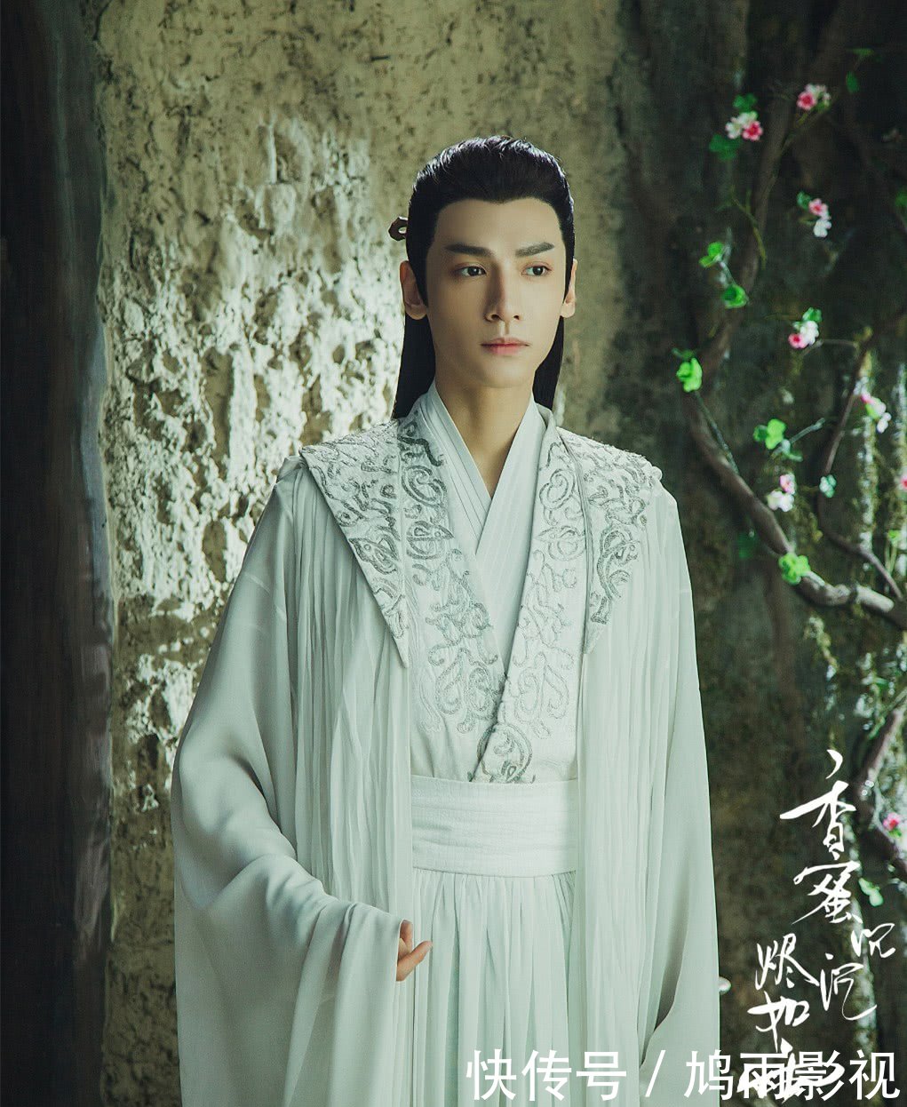 火神邓伦撞上夜神罗云熙,同关美颜差距太大,网