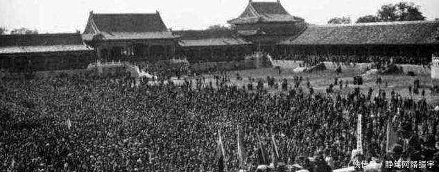 日本占领北京八年,却为什么不到故宫劫掠奇珍