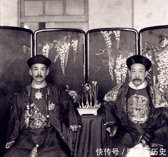 一组名人的罕见合影:图三是杜月笙和戴笠,图九是李小龙红颜知己 新万博manbetx官网登陆