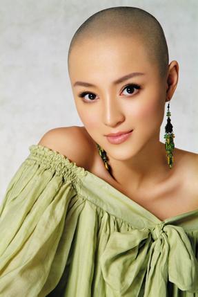 颜值最高的女明星光头 t0102bc0467b7bb8e7b.jpg?size=287x429