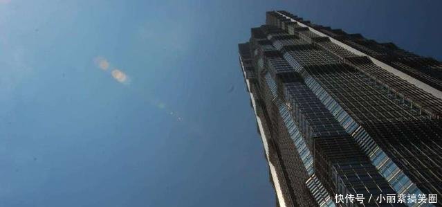 上海将学校、医院、机场、地铁都往这里搬,上