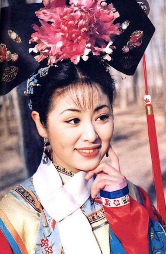 《还珠格格》紫薇穿过的服装,第一套太清秀,被