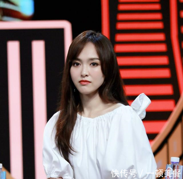 唐嫣与男友罗晋同框 网友唐嫣这身材不走T台