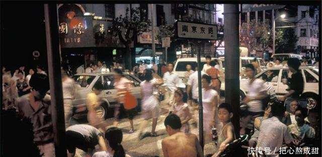 92年中国历史老照片,图4让人很怀念,图5让人羡慕