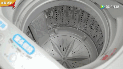 2018年04月19日 - 文匪 - 文匪的博客 t01056f961174cfcbd6.gif?size=400x226