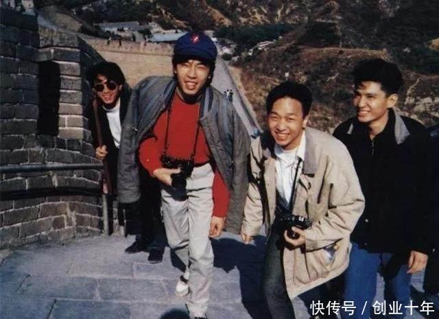 90年代老照片:图2马云正在推销中国黄页,图4是