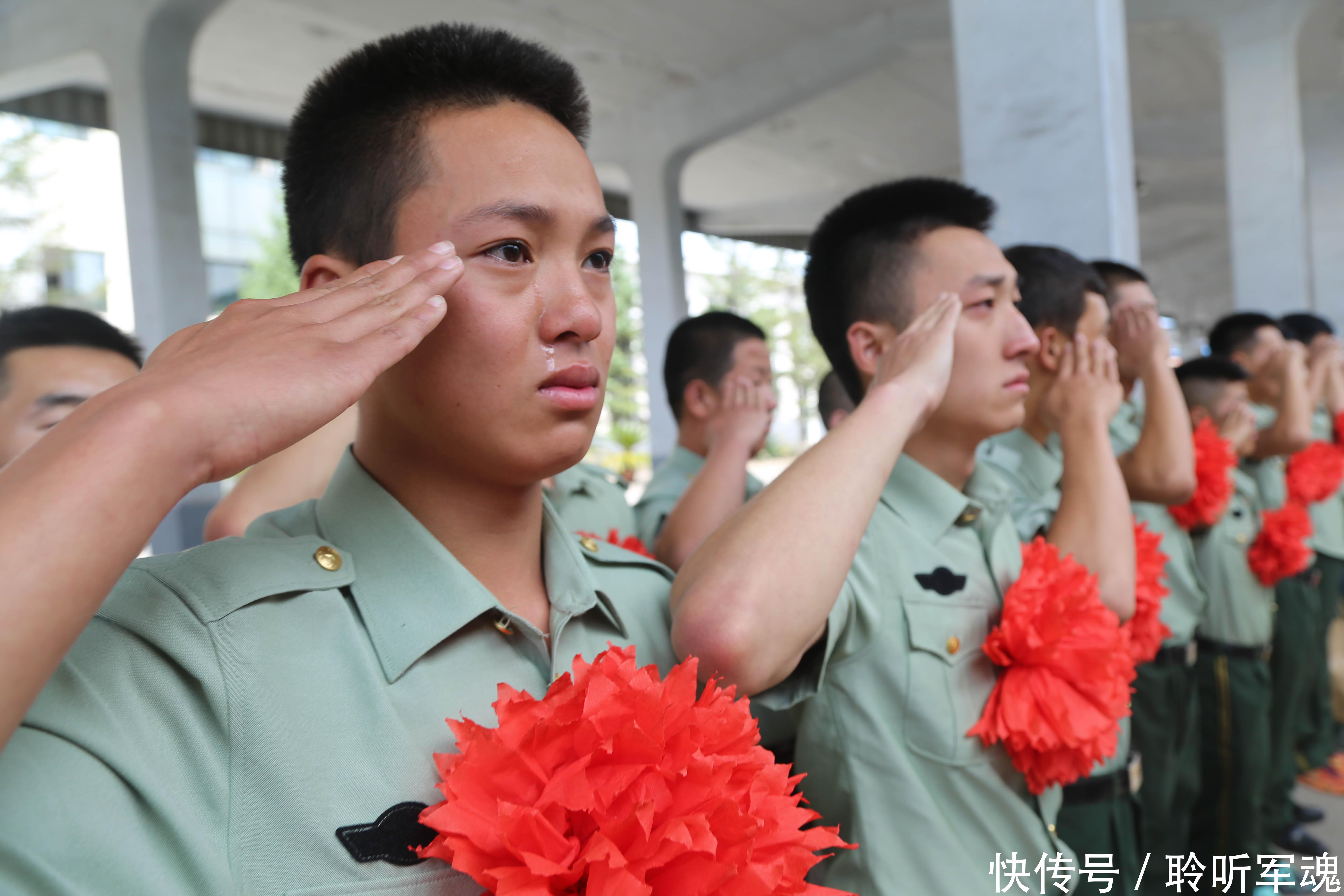 高中学历退伍军人,工作不用愁,做到这几点,就是
