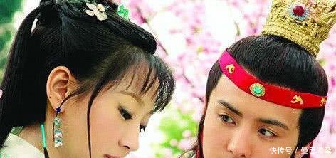 红楼梦2010版演员阵容 t01081e672e2d36b5e3.jpg