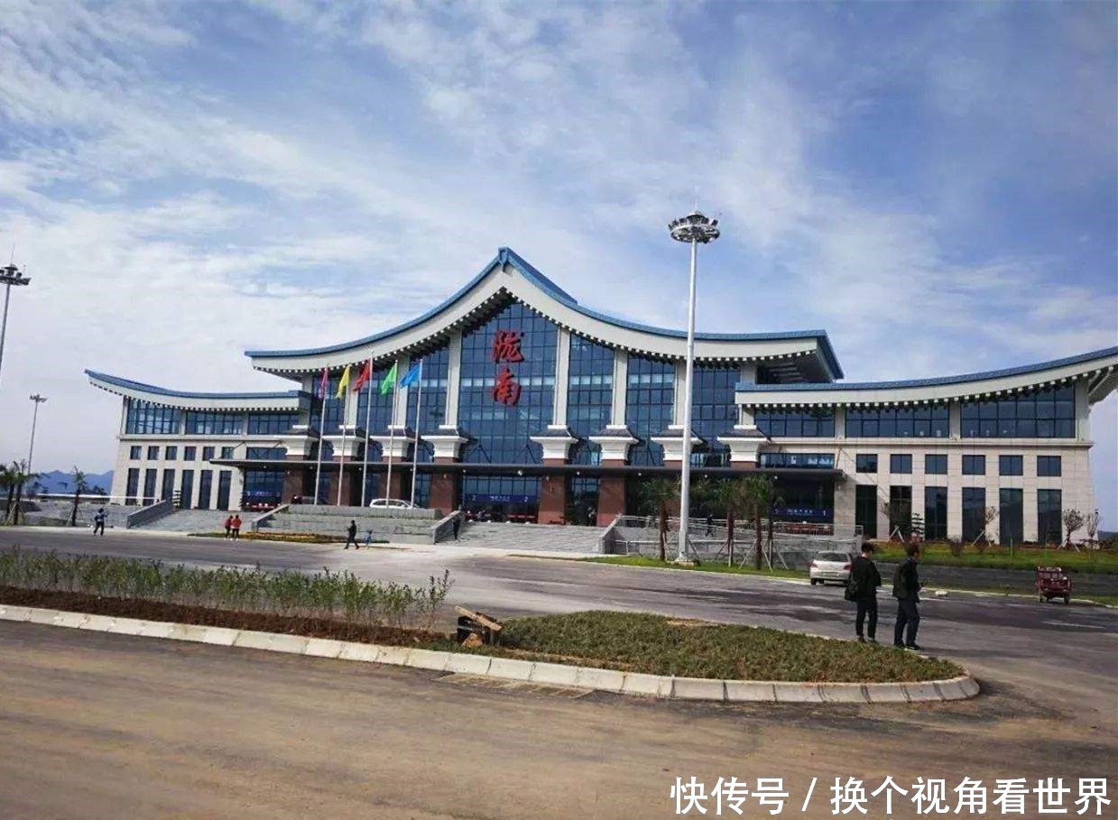 甘肃这座小县厉害了,人口不到30万,不仅拥有机场还将开通高铁