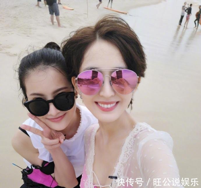 《花儿与少年》古力娜扎泳装照片 白色蕾丝泳衣