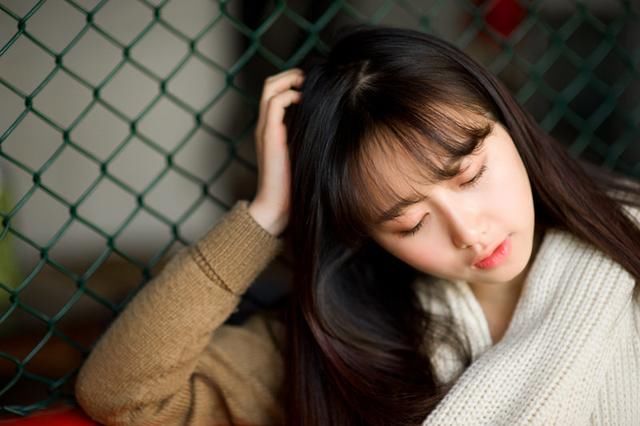 女生对你有好感的4个信号,最后一个肯定是喜欢