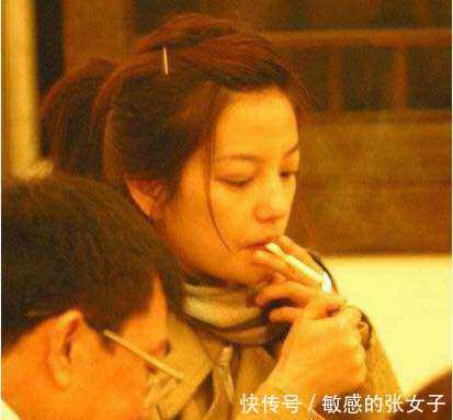 10大女星抽烟照,范冰冰霸气,王祖贤经典,赵丽颖