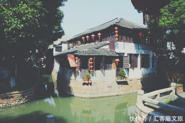 江浙沪又一网红打卡地!有轨电车穿过海棠花海,2元直达太湖