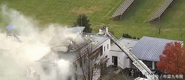 科技公司CEO一家四口惨遭灭门,哥哥家中发生