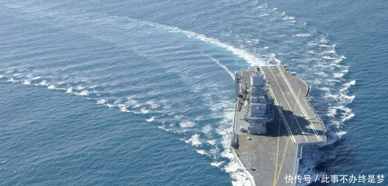 南亚邻国第三艘航母已定,排水量直逼002号,还