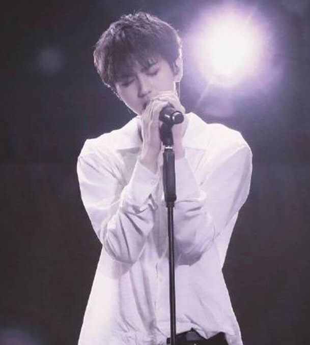 各家爱豆粉丝名,鹿晗的鹿饭,千玺的千纸鹤,蔡徐