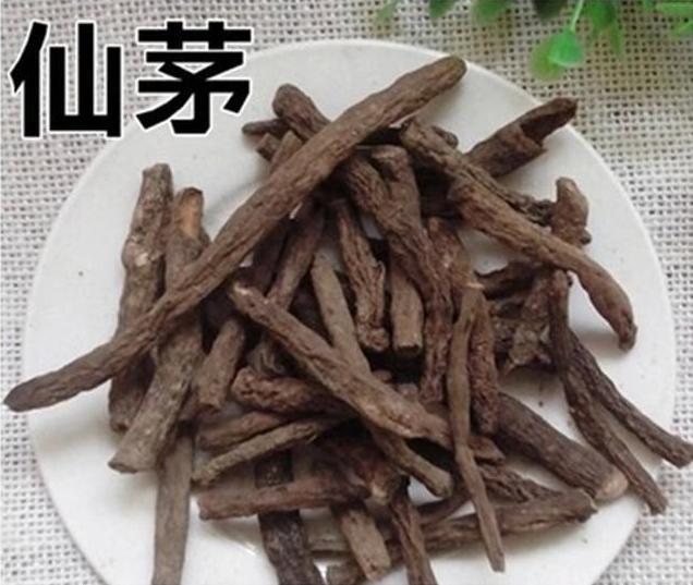 仙茅具有温肾强阳,祛寒除湿功效.肉苁蓉强肾助阳,润肠通便.图片