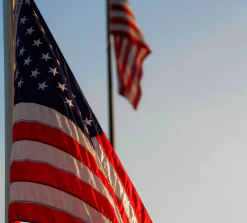 为什么中国人移民美国后总是后悔?