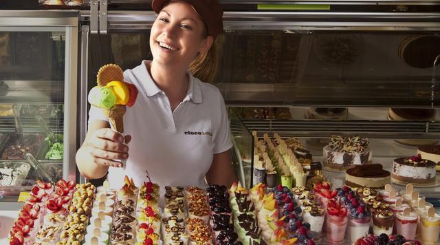 那些月入过万的女人都在做什么工作?网友神回