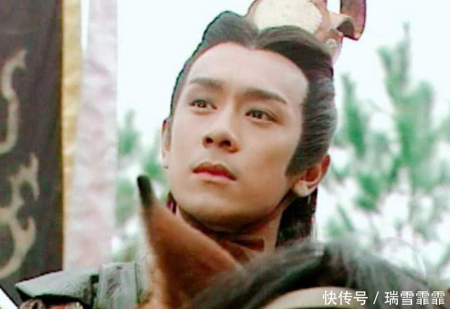 吒,前三位都演成了二傻子,唯独他才是最经典的