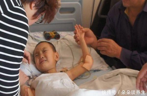 4岁男孩肝癌确诊到离世仅7个月,全因这种毒素,坚持两点很重要