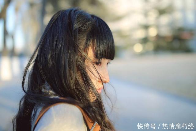 女子3个月用1千多度电，房东你晚上在做什么自己心里没数吗