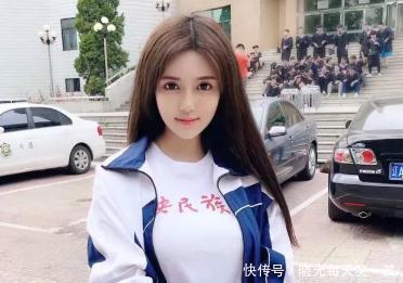 搞笑段子:哥们结婚后,媳妇对他很不满意,天天都闹着要离婚 bwin中国