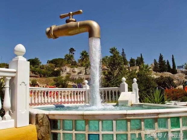 有谁知道西班牙加的斯的奇迹水阀的原理_360