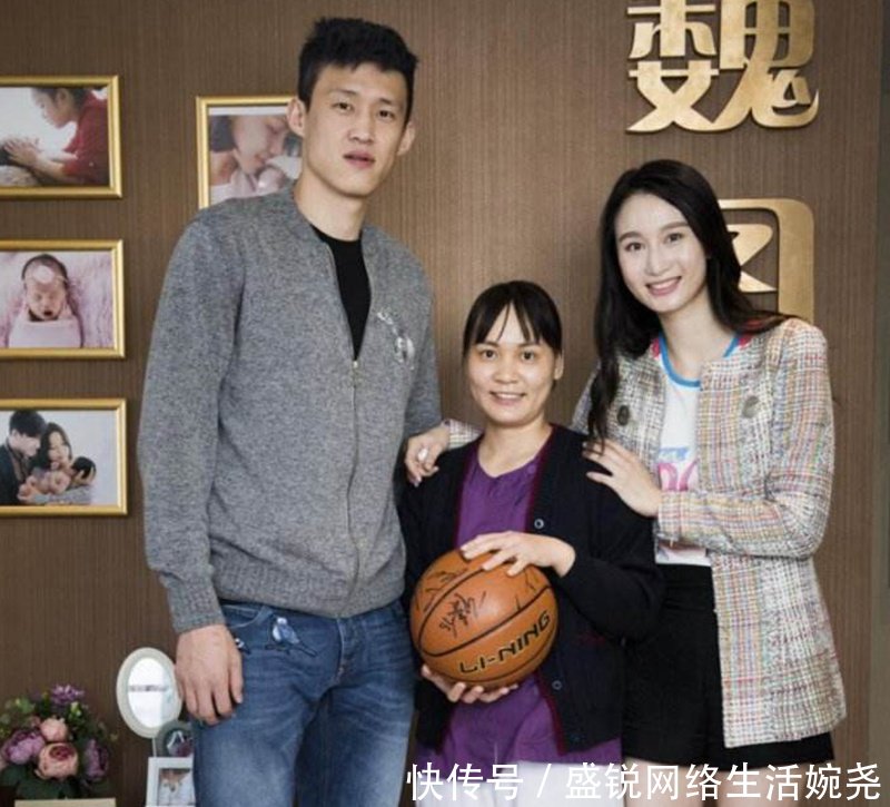 为广东拒绝1300万年薪!坐拥娇妻,曾力压易建联