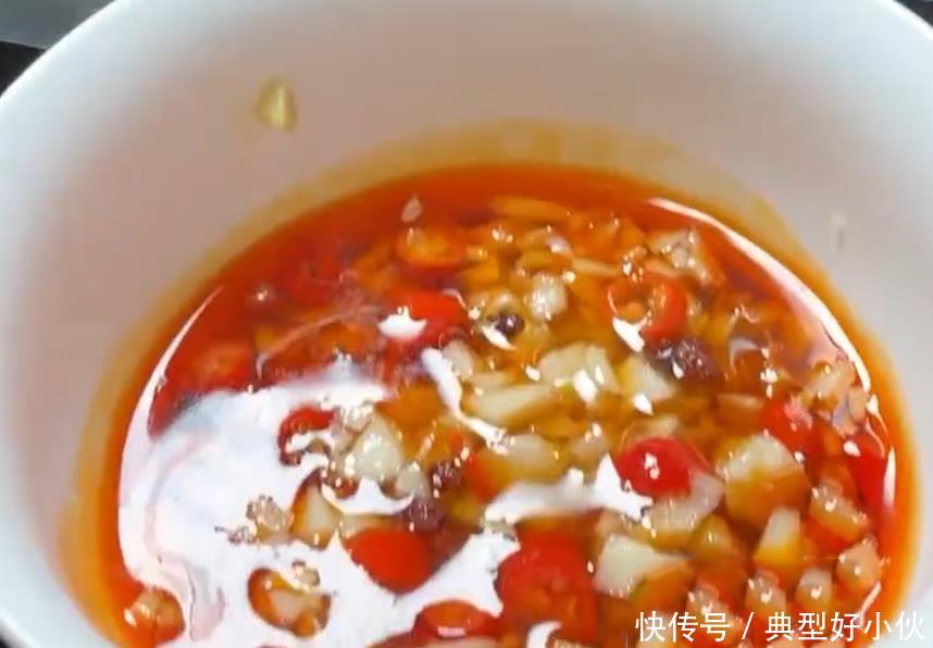 美食热来一盘天气吧,冰凉好吃,香辣作文,爽滑到美味凉粉风俗说说作文500字图片