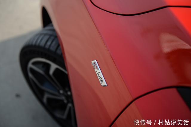 赛道试驾全新一代福克斯 STLine