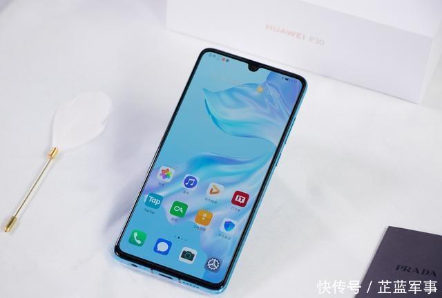 三星S10和华为P30谁更划算对比后这些细节还