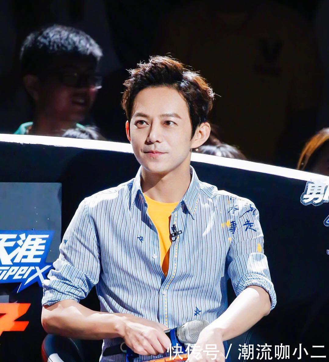 何炅暖心圆场体现高情商,网友:活该他这么红!