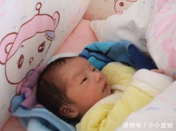 男子和陌陌女神见面就同居,结婚4个月就生孩子,网友:买一送一