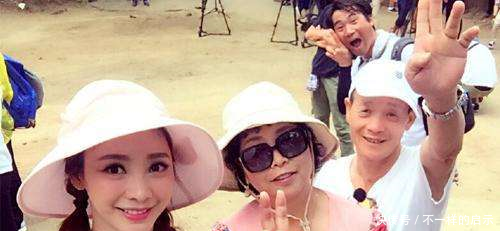 柳岩父亲去世,最遗憾的是没看到女儿嫁人!