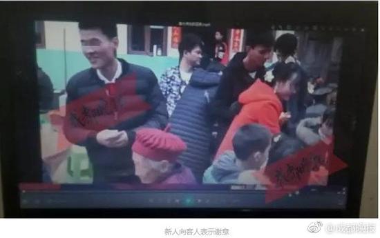 新娘要8800元下车钱被新郎暴打真相是什么?谣言是从哪里传出来的(2)