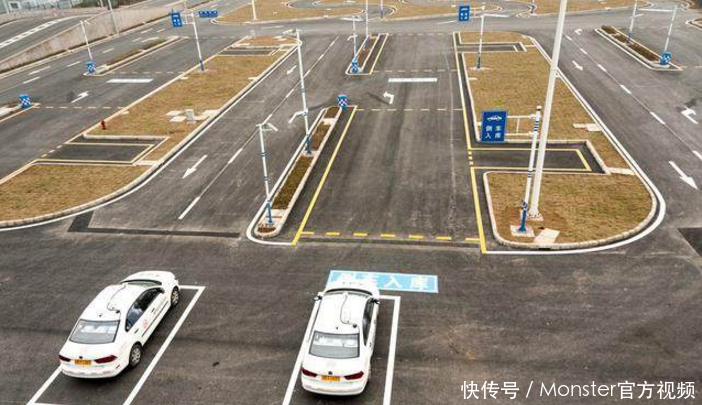 科目二倒车入库口诀,老司机教你几招轻松过科二