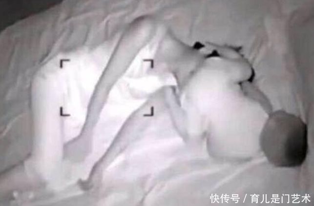 老婆生完孩子后总是喊累，男子好奇，一天查看家里监控后傻了眼