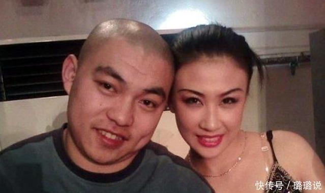原本太上老君就是一个炼丹的老头,可是在程野的这部新电影中却是被人给玩坏了,不仅被写成和铁扇公主之间有些感情戏,而且在这部剧中太上老君和红孩儿之间还有些联系。 看到这个剧情小编也真的是很佩服这部电影的编剧的脑洞。 而因为这个剧情,这部电影在上映之后就得到了很多网友的质疑和吐槽,作为主演程野也是成了很多人的攻击对象。