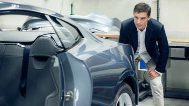 沃尔沃将微软HoloLens引入汽车研发领域 让研发加速